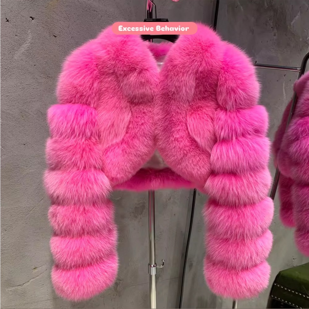 Gorgeous Cropped Real Fox Fur Coat – Stylish, Cozy, and Totally Insta-Worthy!